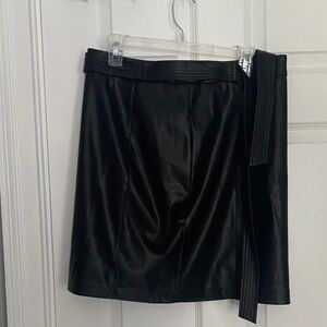 Calvin Klein Black Mini Skirt, faux leather 14P